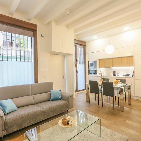 T&L Triana Loft - Just Like At Home Sevilla Exterior foto